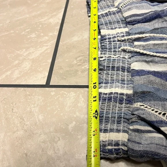 Briggs Women's Linen Blend Pull-On Shorts Medium Blue Stripe Wide Waist Band NWT - Picture 10 of 12